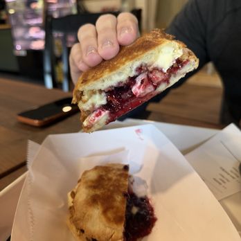 Catskills Coffee Lodge - English Muffin with jam & Brie - Breakfast & Brunch Near Me - Roscoe, New York
