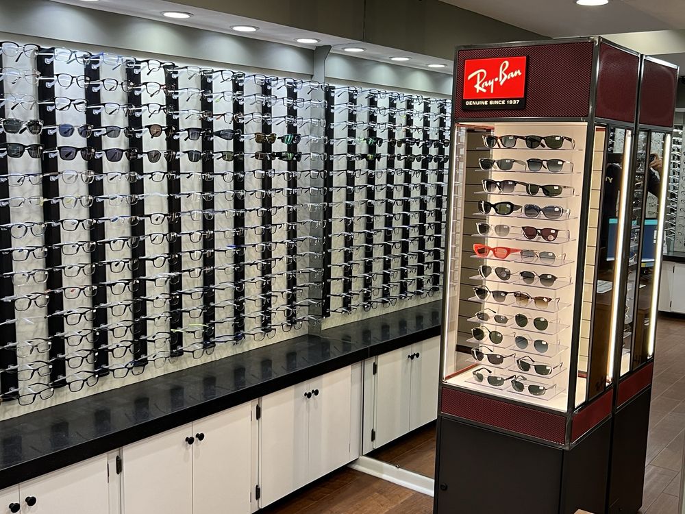 5 POINTS EYE ASSOCIATES Updated June 2024 20 Photos & 11 Reviews