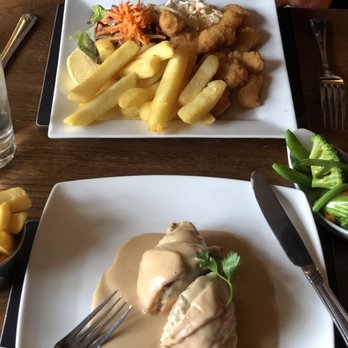 Lion & Unicorn - Hotels Near Me - Stirling, STG