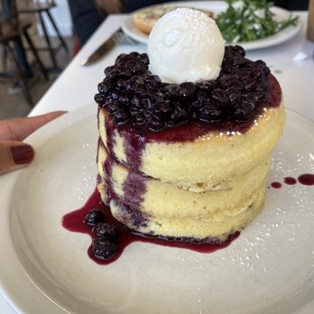 Cafe Weekend - Blueberry Pancakes - Breakfast & Brunch Near Me - Allston, Massachusetts Cafe Weekend - Blueberry Pancakes - Breakfast & Brunch Near Me - Allston, Massachusetts