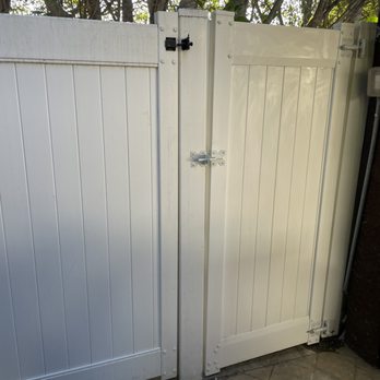 Vinyl Concepts - Fences & Gates Near Me - Thousand Oaks, California