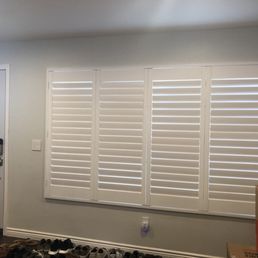 3.5" wood shutters with hidden tilt rod 3.5" wood shutters with hidden tilt rod