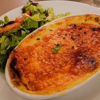 Le Cheese Club - Parmentier au canard et au Cantal - French Near Me - Versailles, 78