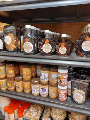 Indian Ladder Farms by null