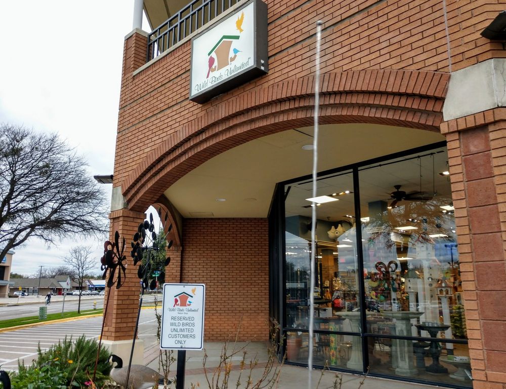 WILD BIRDS UNLIMITED 22 Photos Bird Shops 5708 Abrams Rd, Dallas