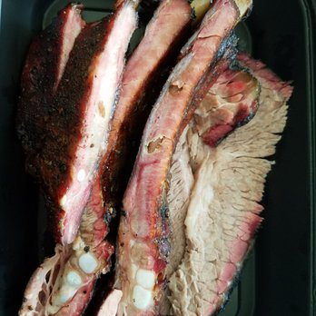 Maple Block Meat Co - Ordered the fatty brisket and rib combo to go - Barbeque Near Me - Culver City, California Maple Block Meat Co - Ordered the fatty brisket and rib combo to go - Barbeque Near Me - Culver City, California