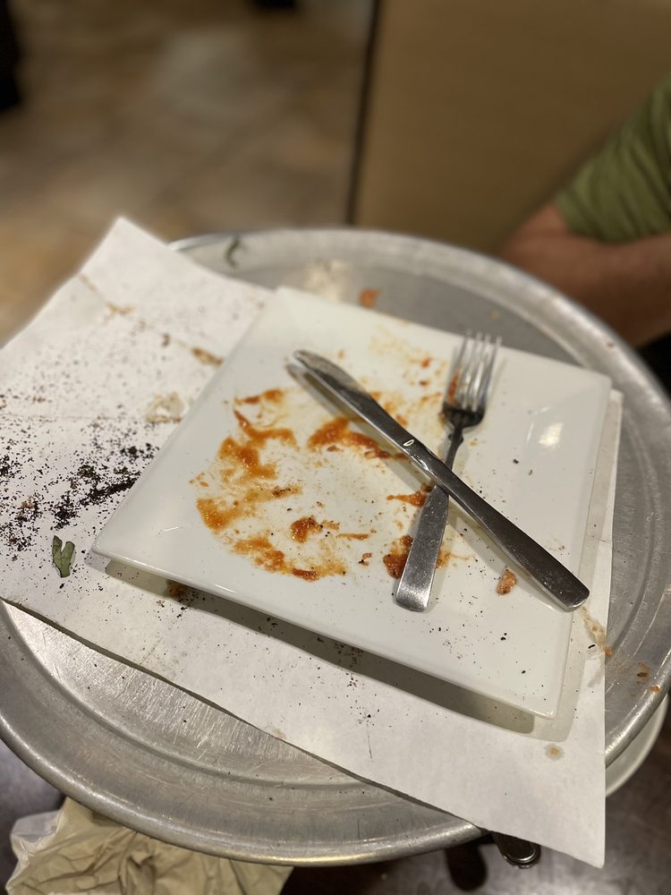 JOHN & MARIA’S PIZZERIA Updated November 2024 136 Photos & 142