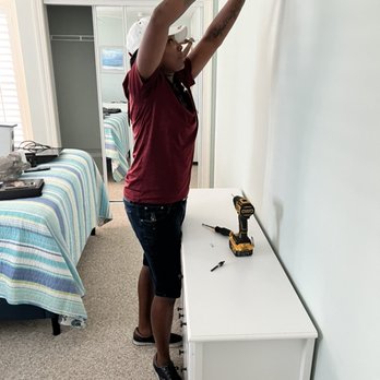 She Nailed It Handyman - Assembled dresser & hanging mirror - Handyman Near Me She Nailed It Handyman - Assembled dresser & hanging mirror - Handyman Near Me