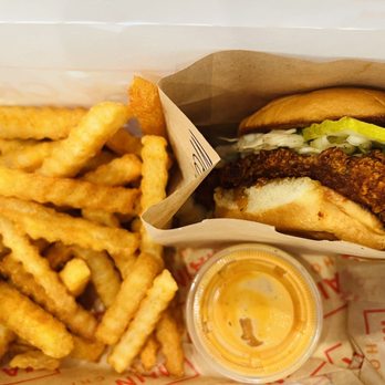 Main Chick Hot Chicken - Chicken Shop Near Me - Northridge, California Main Chick Hot Chicken - Chicken Shop Near Me - Northridge, California