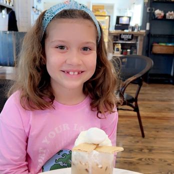Buchanans Coffee - S'mores latte - Coffee & Tea Near Me - Blanco, Texas
