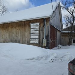 Farmhouse Market - outside