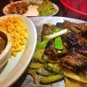 El Tio Tex Mex Grill - Sizzling fajitas - Tex-Mex Near Me - McLean, Virginia