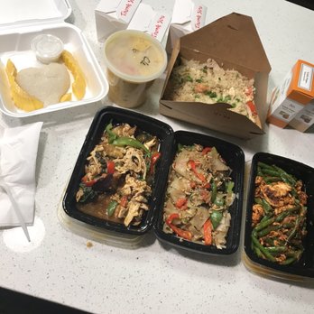 Thai Food Kitchen - Thai Fried Rice, Pad Prik King, Pad Khe Mao Noodle, Yellow Curry, Mango with Sweet Sticky Rice - Thai Near Me - Henderson, Nevada