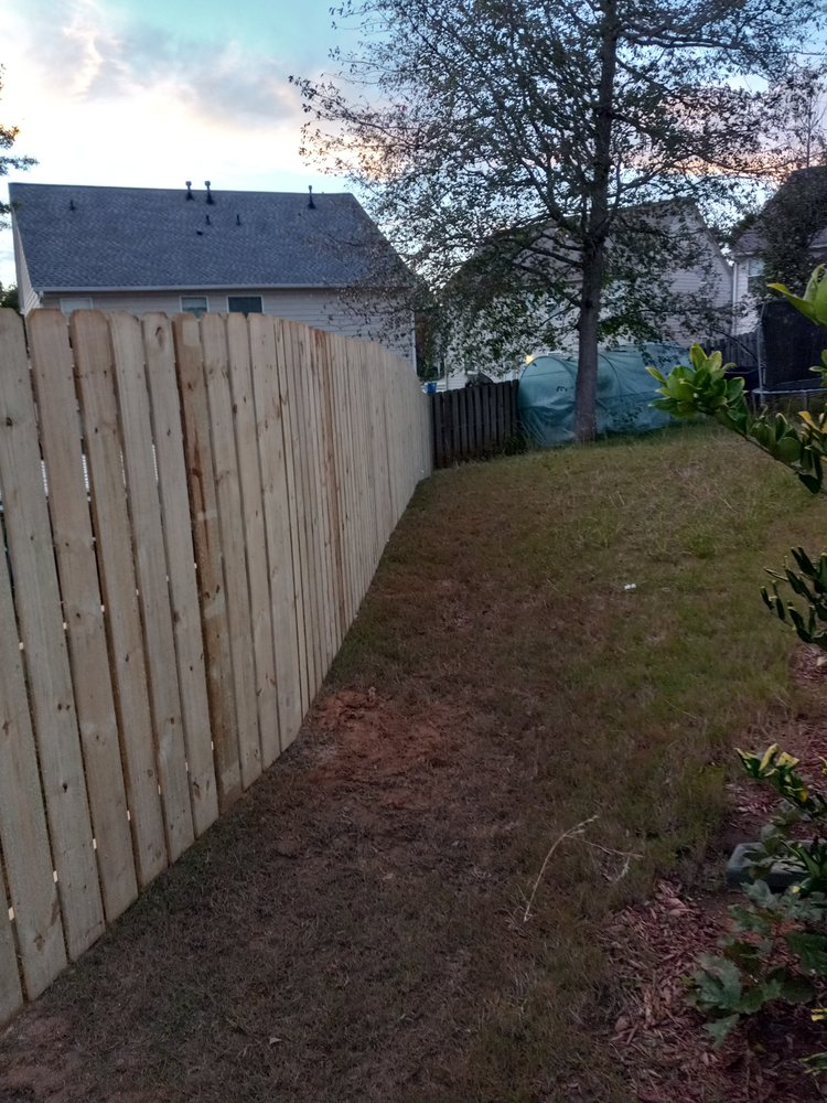 Slide of Midwest Roofing & Construction