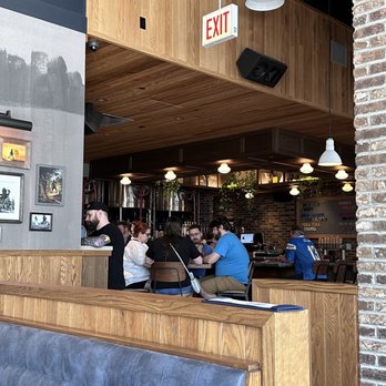 Crushed by Giants - Brewpubs Near Me - Chicago, Illinois