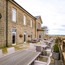 The Clevedon Restaurant - The Clevedon at Ben Rhydding - Terrace