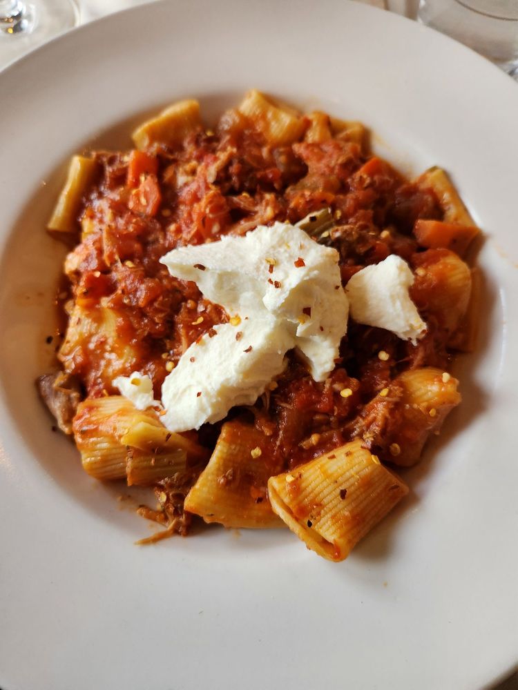 Costantino's Venda  Bar & Ristorante
