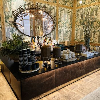 Austin Proper Hotel - Complementary Breakfast Coffee Bar - Hotels Near Me - Austin, Texas Austin Proper Hotel - Complementary Breakfast Coffee Bar - Hotels Near Me - Austin, Texas