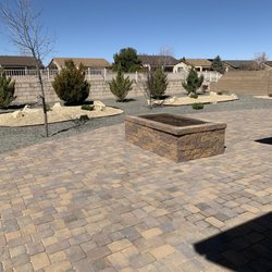 Hacienda Del Ray Landscaping - Backyard
