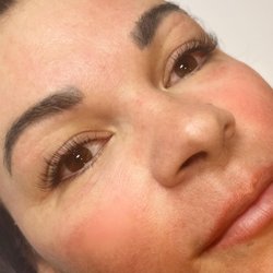 Floating Lotus Lash Bar