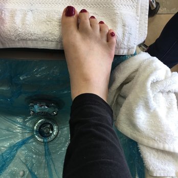 Lana's Nails & Spa - Getting an awesome pedicure! - Nail Salons Near Me - Phoenix, Arizona Lana's Nails & Spa - Getting an awesome pedicure! - Nail Salons Near Me - Phoenix, Arizona
