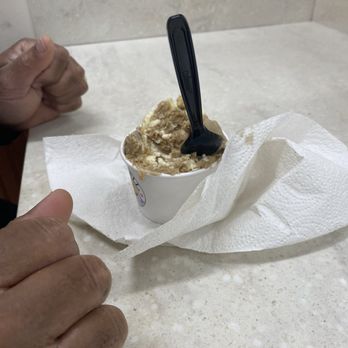 Blue Bell Creameries - Dr Pepper float - Ice Cream & Frozen Yogurt Near Me - Brenham, Texas