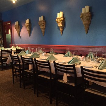 Leonardo's - Dining room - Italian Near Me - Lawrence Township, New Jersey Leonardo's - Dining room - Italian Near Me - Lawrence Township, New Jersey