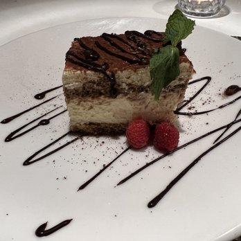 Paradiso Ristorante - Tiramisu - Italian Near Me - Lake Worth, Florida Paradiso Ristorante - Tiramisu - Italian Near Me - Lake Worth, Florida