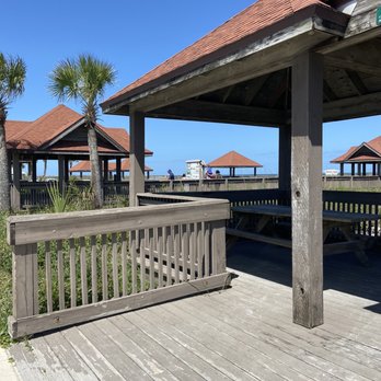 Seaside Park - Pavilions for picnicking and walkways have covers too. - Beaches Near Me - Fernandina Beach, Florida Seaside Park - Pavilions for picnicking and walkways have covers too. - Beaches Near Me - Fernandina Beach, Florida