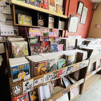 Kafé Kerouac - a display of comic books - Bookstores Near Me - Columbus, Ohio Kafé Kerouac - a display of comic books - Bookstores Near Me - Columbus, Ohio