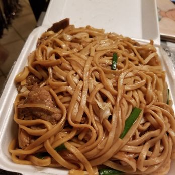 Three Yuan Join - Combination Lo Mein noodles. - Chinese Near Me - Mesquite, Texas Three Yuan Join - Combination Lo Mein noodles. - Chinese Near Me - Mesquite, Texas