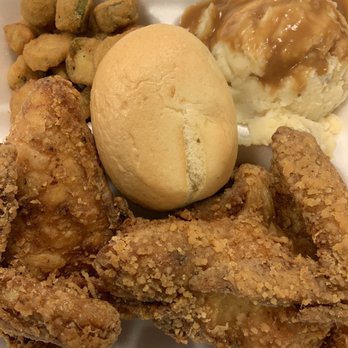 Kosta's Kitchen - Fried chicken w/ mashed potatoes and okra. Special of the day - Salad Near Me - Charlotte, North Carolina Kosta's Kitchen - Fried chicken w/ mashed potatoes and okra. Special of the day - Salad Near Me - Charlotte, North Carolina