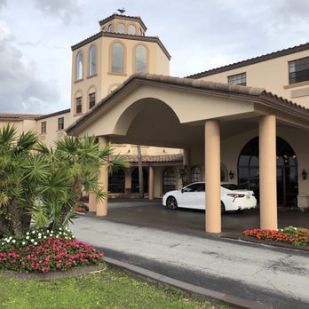 Inn On the Lakes - Hotels Near Me - Sebring, Florida Inn On the Lakes - Hotels Near Me - Sebring, Florida