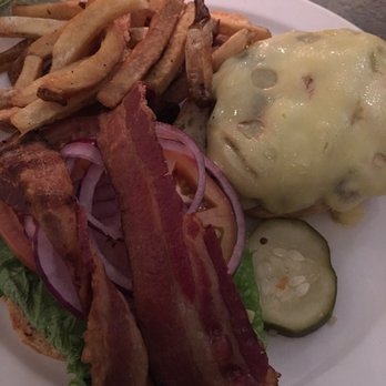Mad Batter Restaurant & Bar - Fantastic burger on a gluten free roll - Bars Near Me - Cape May, New Jersey Mad Batter Restaurant & Bar - Fantastic burger on a gluten free roll - Bars Near Me - Cape May, New Jersey