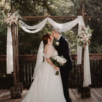 Dottie's Flowers & Plants - Wedding arch and bridal bouquet - Florists Near Me - Reseda, California Dottie's Flowers & Plants - Wedding arch and bridal bouquet - Florists Near Me - Reseda, California