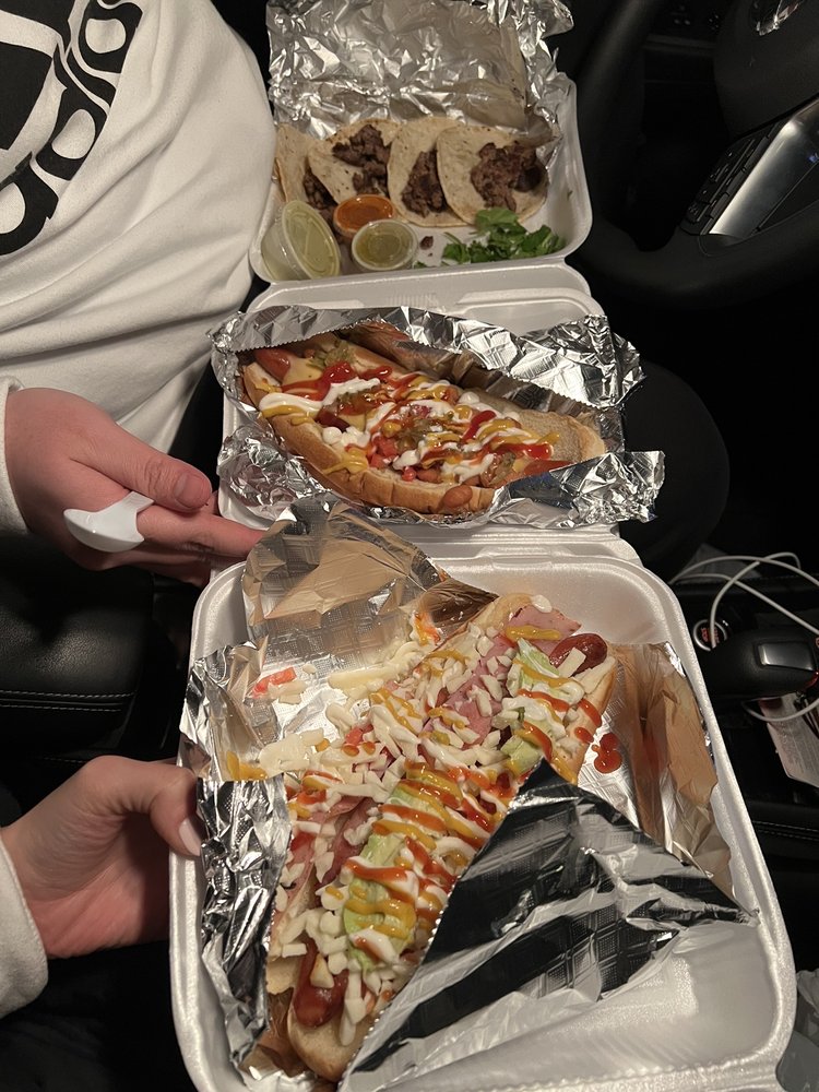 DOGGO’S TACOS BURRITOS JUAREZ HOT DOGS TORTAS 15 Photos & 11