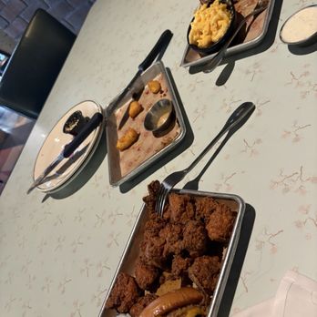 Lucille's Smokehouse Bar-B-Que - Barbeque Near Me - Lake Forest, California