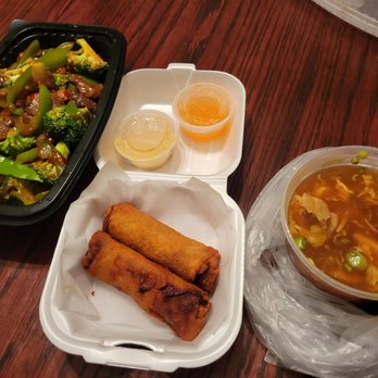Pan Acean Restaurant - Broccoli beef, hot and sour soup and egg rolls- all quite tasty - Chinese Near Me - Coppell, Texas