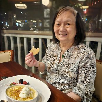 Pappadeaux Seafood Kitchen - Betty's birthday dessert - Seafood Near Me - Phoenix, Arizona Pappadeaux Seafood Kitchen - Betty's birthday dessert - Seafood Near Me - Phoenix, Arizona