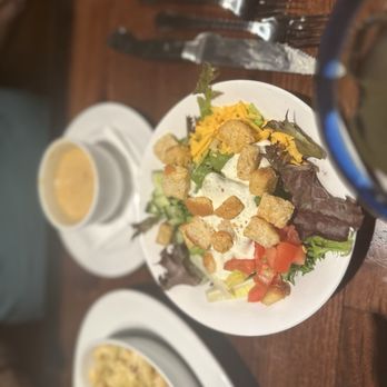 LongHorn Steakhouse - Mixed Greens Salad, Shrimp & Lobster Chowder - Steakhouses Near Me - Bakersfield, California LongHorn Steakhouse - Mixed Greens Salad, Shrimp & Lobster Chowder - Steakhouses Near Me - Bakersfield, California