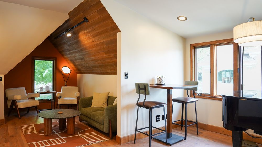 Food from Deviant Kava