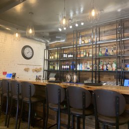 Bar Bar