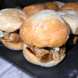 Garlic Chicken Sliders