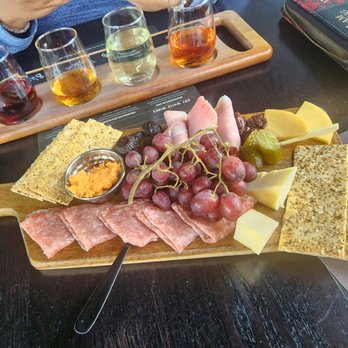 Firefly Winery - Wineries Near Me - Hilliard, Ohio
