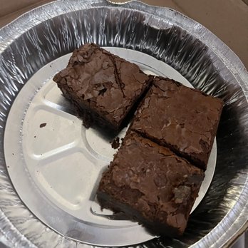 Five Star Pizza - Fudge Brownies there was three more left I ate them all - Pizza Near Me - Clearwater, Florida Five Star Pizza - Fudge Brownies there was three more left I ate them all - Pizza Near Me - Clearwater, Florida