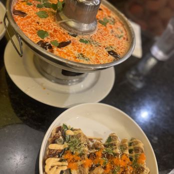 Bai Plu Thai & Sushi - Sushi Bars Near Me - Long Beach, California Bai Plu Thai & Sushi - Sushi Bars Near Me - Long Beach, California