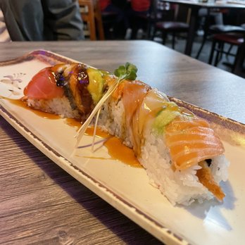 Sushi Momoyama - Super Rainbow - Sushi Bars Near Me - Concord, California Sushi Momoyama - Super Rainbow - Sushi Bars Near Me - Concord, California
