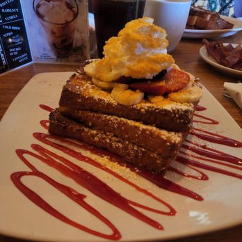 Berry Fresh Cafe - Captain crunch French toast - Breakfast & Brunch Near Me - Stuart, Florida