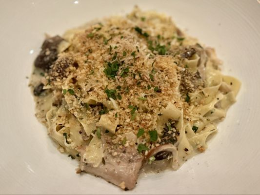 Lincoln Tavern & Restaurant by null