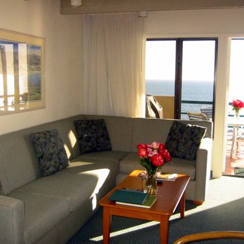 Laguna Surf - Living Room that goes out to Large Ocean View Balcony - Resorts Near Me - Laguna Beach, California Laguna Surf - Living Room that goes out to Large Ocean View Balcony - Resorts Near Me - Laguna Beach, California